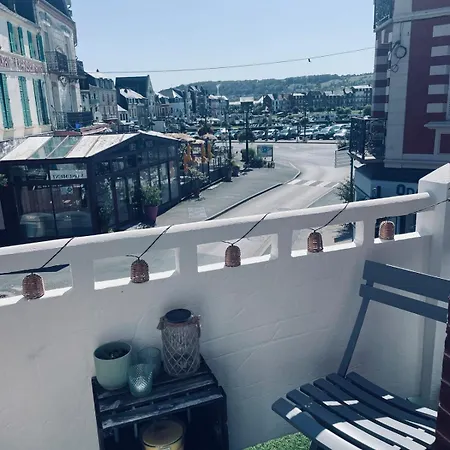 Casa de Férias Volclair Spacieux Duplex à 50m De La