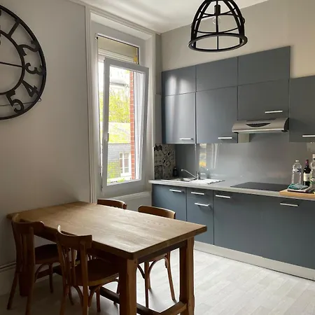 Volclair Spacieux Duplex A 50m De La * مير-لي-بان